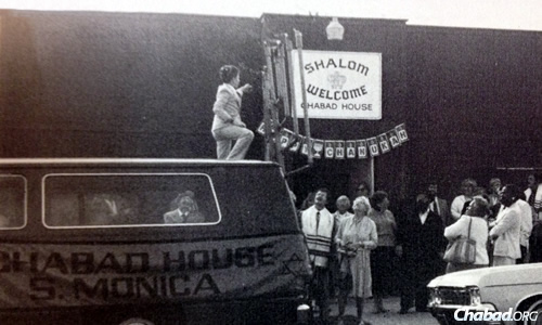 A menorah is attached to the back of a van in Santa Monica, Calif., circa 1986.