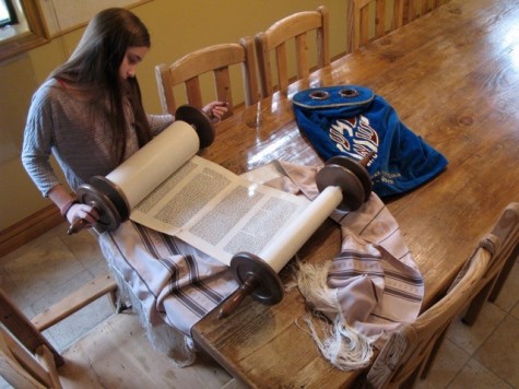 Photo from "Taking the Torah Home at Kol Tikvah"