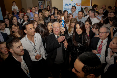Havdalah at Limmud FSU Intellect 2015
