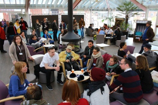 You will hear German, Russian, Hebrew, English – even some French – at the Limmud Germany festival; photo by Yuri Sokolov.
