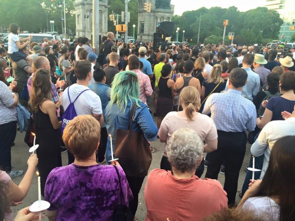 Members of Kolot gather with Brooklyn neighbors in solidarity with lives lost; photo Kolot Chayeinu FaceBook page.