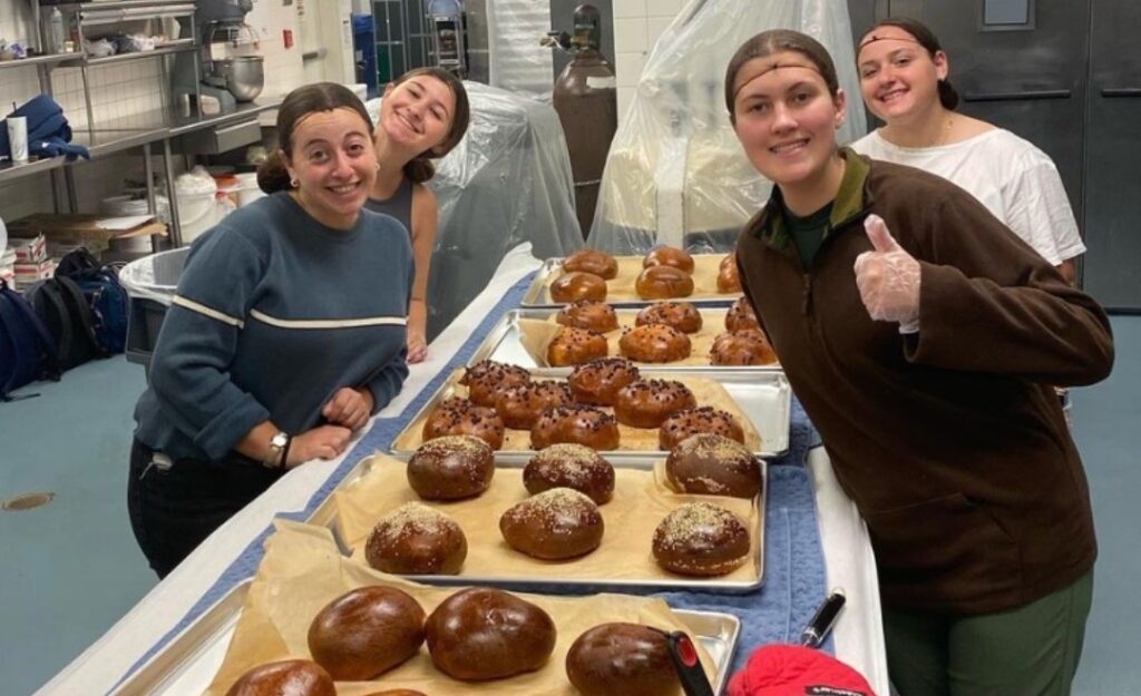 Mazon absorbs campus hunger group Nazun, which will go back to being 'Challah for Hunger' – eJewish Philanthropy - Vimarsana News